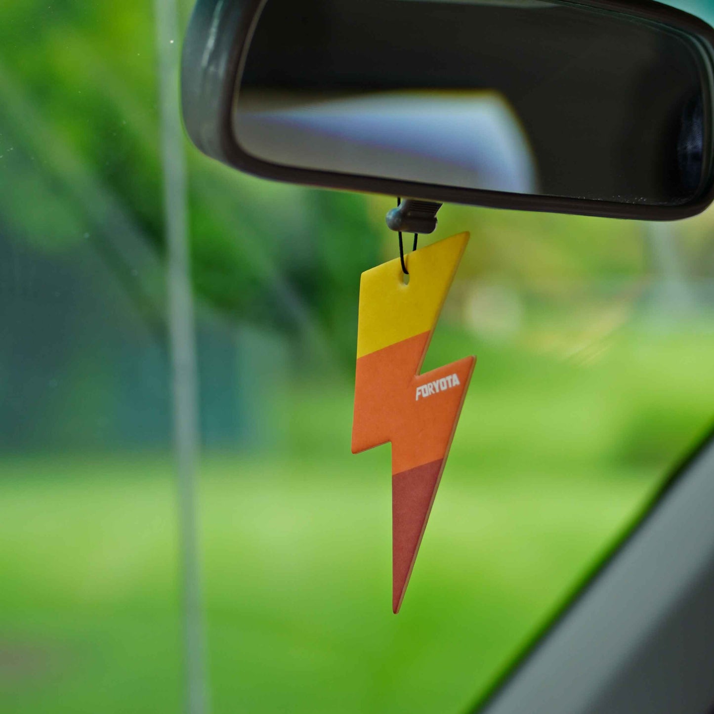 FORYOTA Tri-Color Lightning Bolt Air Freshener