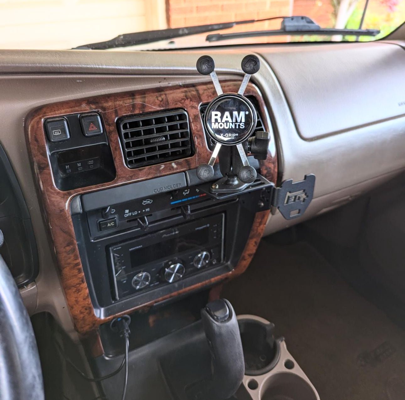 TEQ Offroad 3rd Gen 4Runner Phone Dash Mount | Modular Accessory Mount (MAM) | (1996-2002)