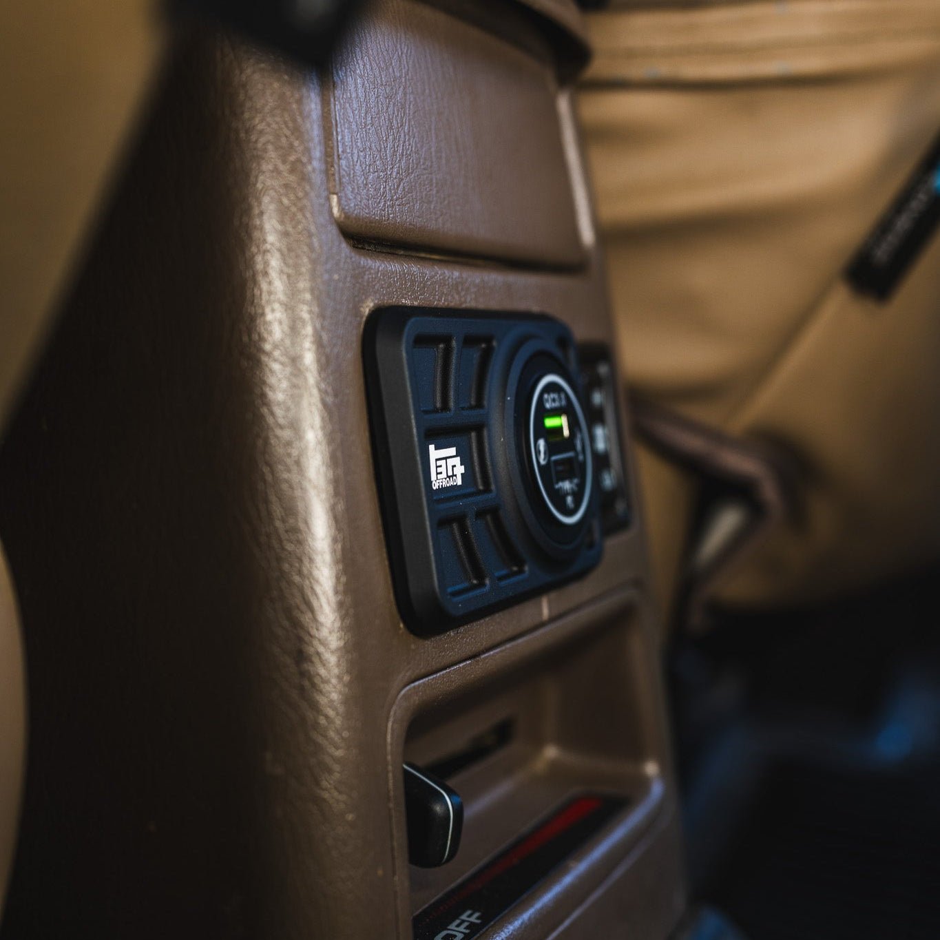 TEQ Offroad Center Console USB 12V Power Panel | Billet Aluminum | Replaces Ashtray | 1996-2002 4Runner