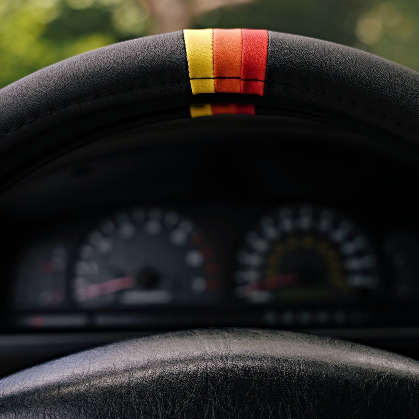 Cubierta de volante de rayas retro para Toyota 15 pulgadas, cuero